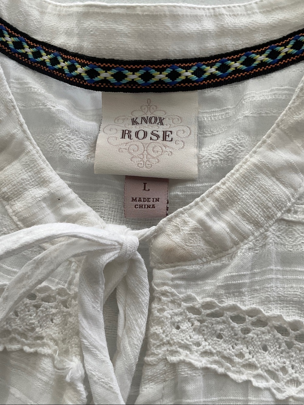 Knox Rose White Tiered Tassel-Front Lace Dress - Picture 4 of 5